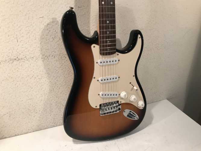 Squier by Fender ギター お買取りさせて頂きました。 | 出張買取 東京コレクターズ