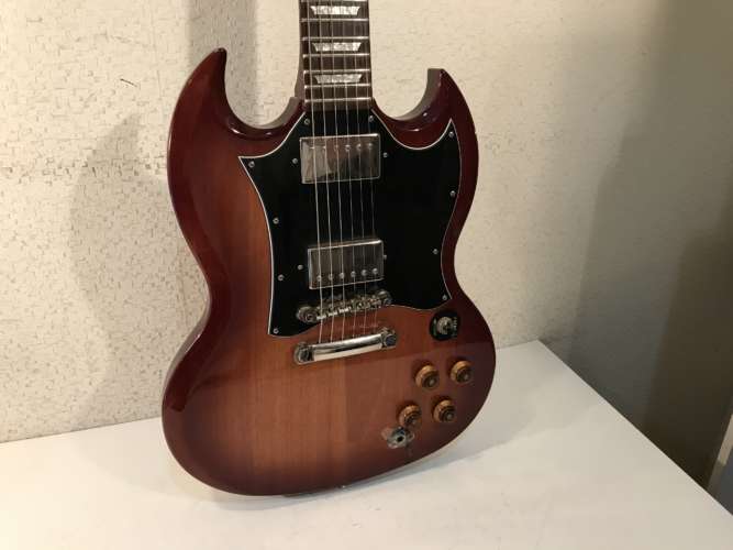 エレキギター お買取りさせて頂きました。