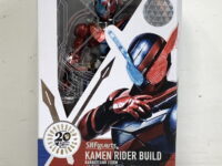 【未開封】S.H.フィギュアーツ 仮面ライダービルド ラビットタンクフォーム 20 Kamen Rider Kicks Ver.◆BANDAI Figuarts