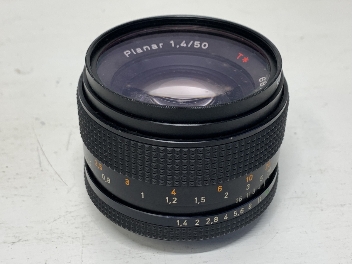 Carl Zeiss Planar T* 50mm F1.4 MMJ / カールツァイス MF単焦点レンズ