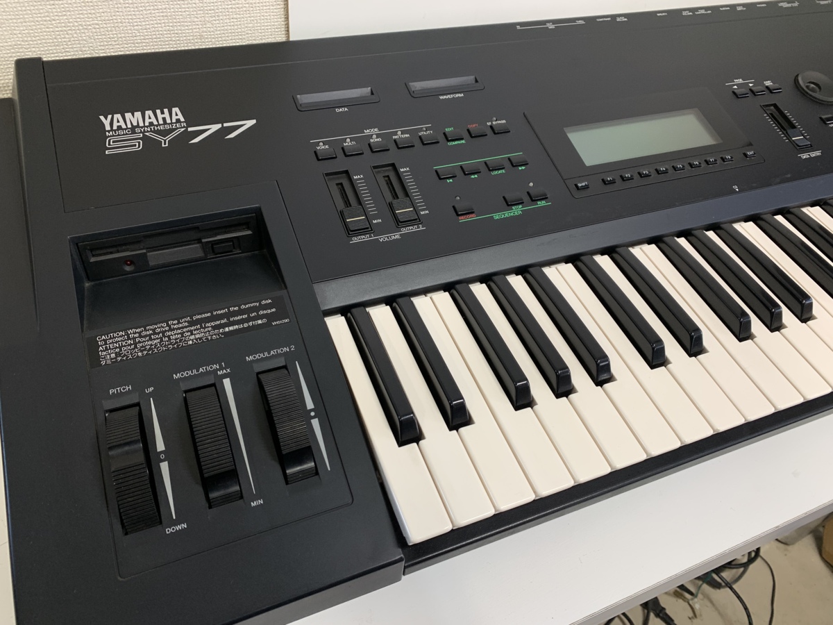 全国総量無料で YAMAHA ヤマハ SY-77 61鍵 シンセサイザー - 鍵盤楽器