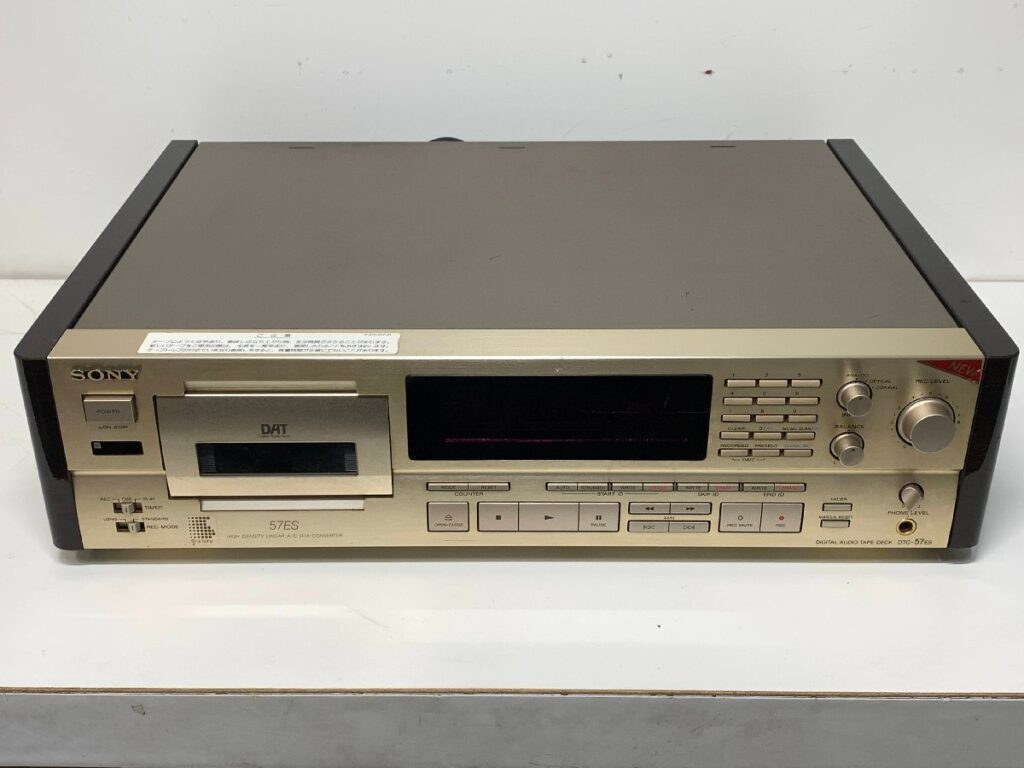 SONY DTC57ES ソニー デジタルオーディオテープデッキ ゴールド DATデッキ MADE IN JAPAN 出張買取 東京コレクターズ