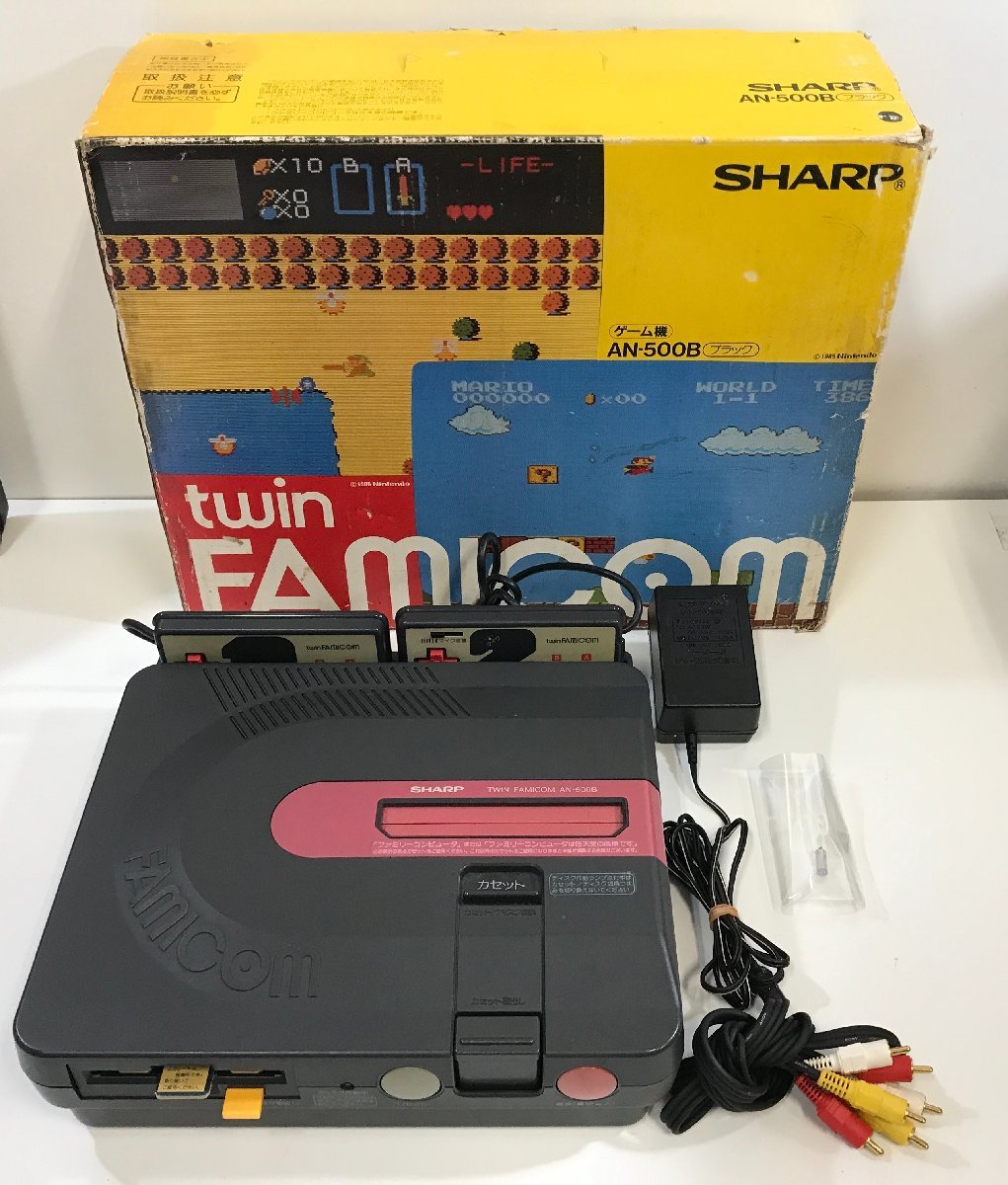 SHARP twin FAMICOM AN-500B - Nintendo Switch