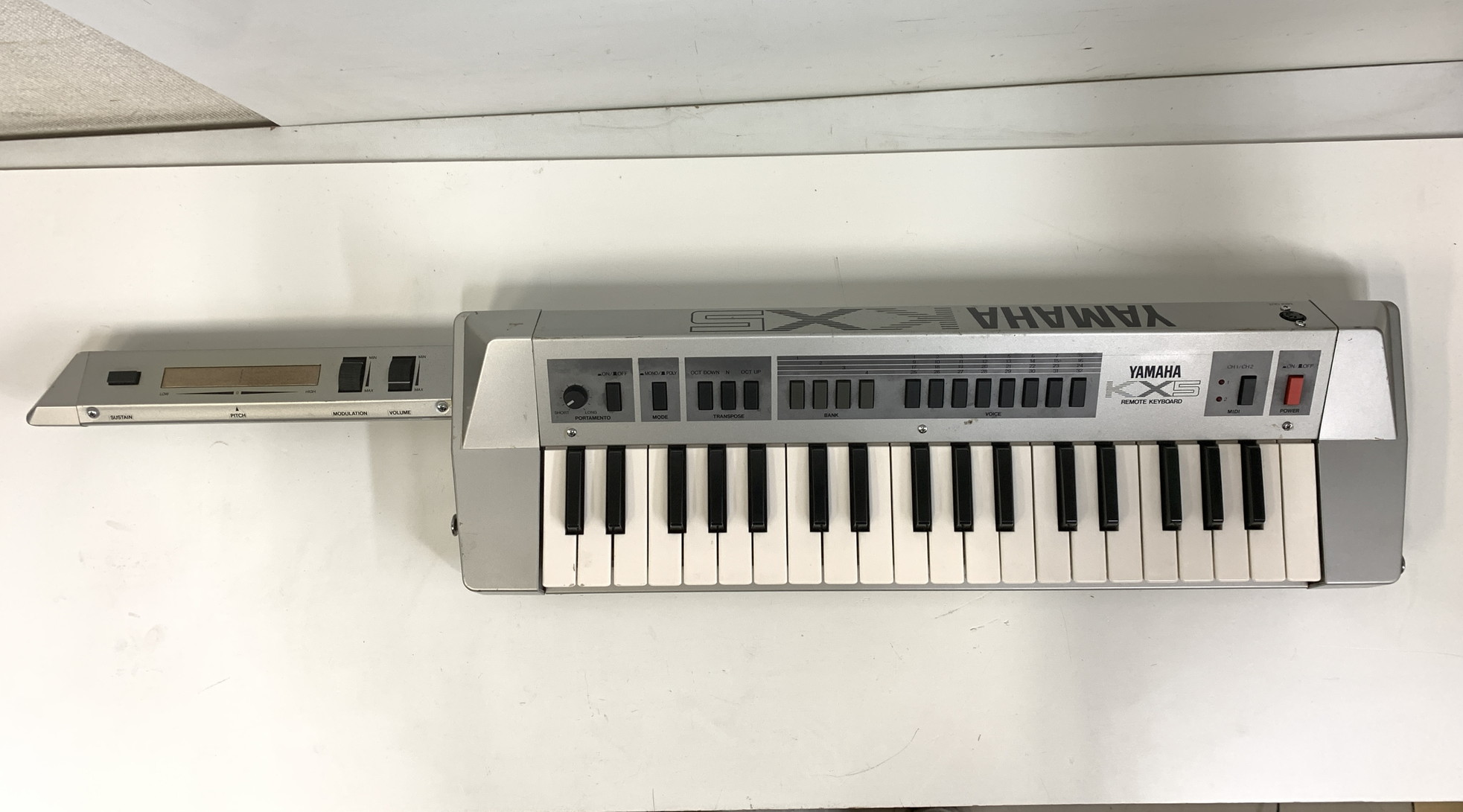 YAMAHA KX5 ヤマハ ショルダーキーボード MIDIコントローラー | 出張 