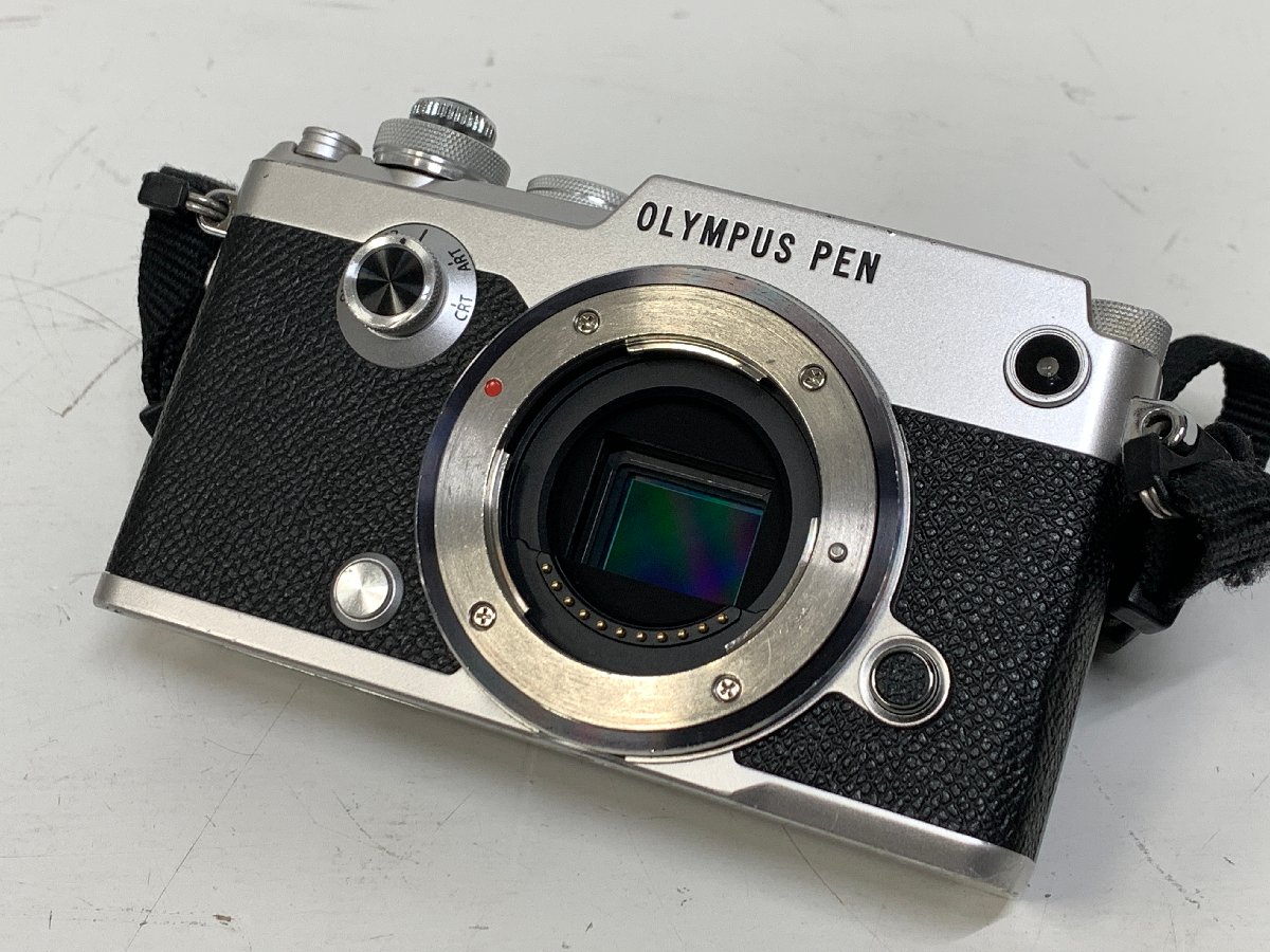 OLYMPUS PEN-F ボディ シルバー オリンパス デジタル一眼カメラ
