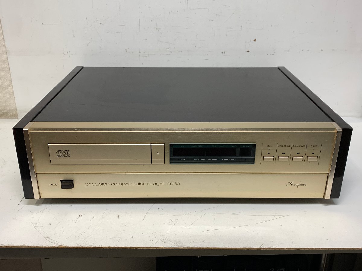 Accuphase D…