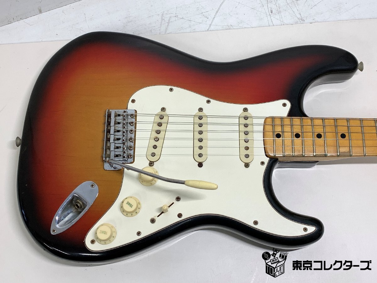 Fender STRATOCASTER ハードケース付き ラージヘッド…