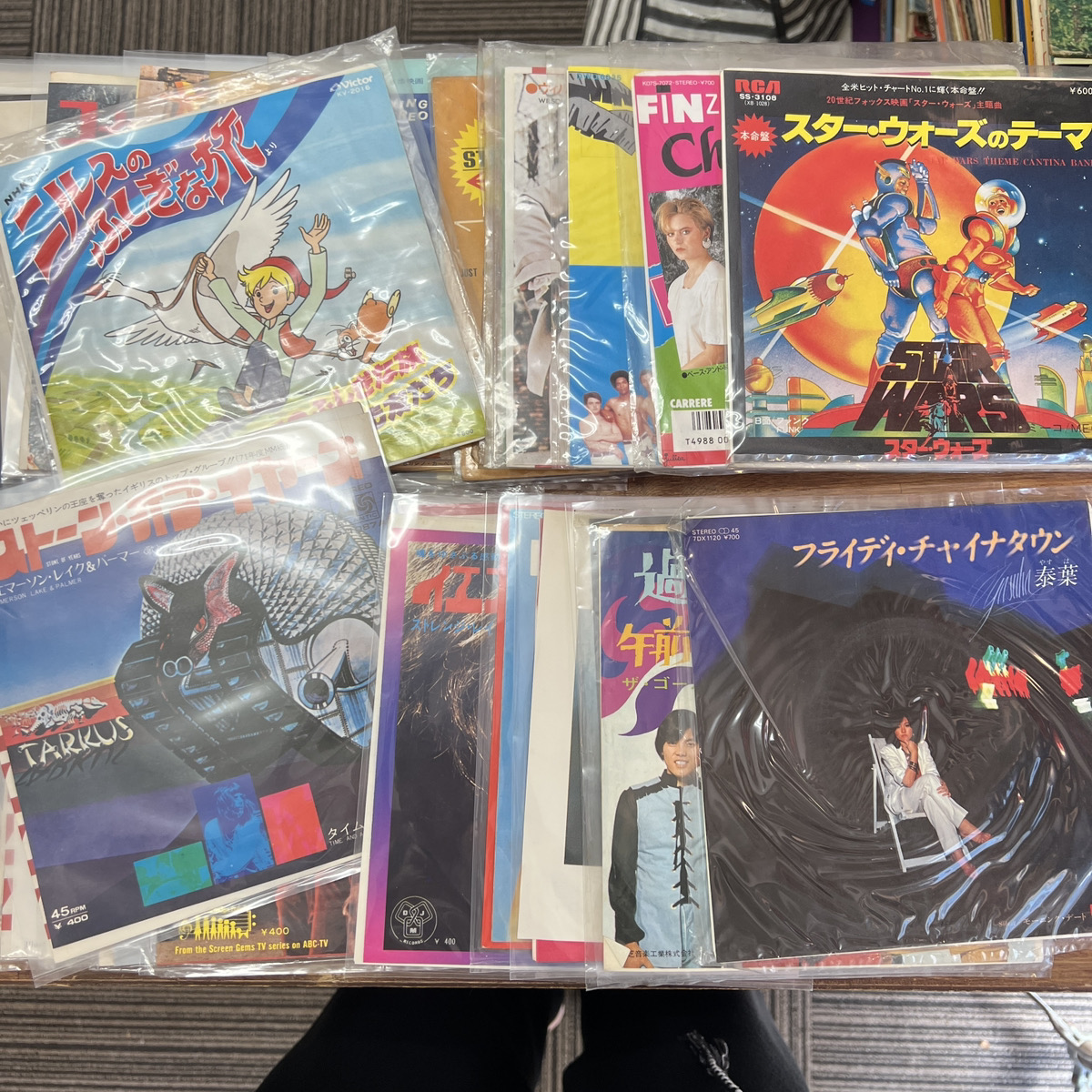 【店頭買取】EP シングルレコード100枚 フライディ・チャイナタウン…
